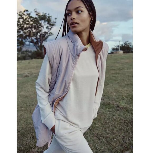 FP Movement Women's Slalom Reversible Fleece Vest, Small, NWT - Picture 2 of 9